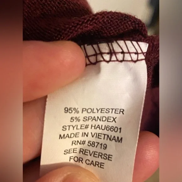 NY Collection Knit Top with Plaid Print Shoulders, 1X - Picture 5 of 7